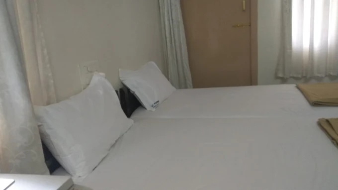 Royal Suite premium view and comfortable lounge