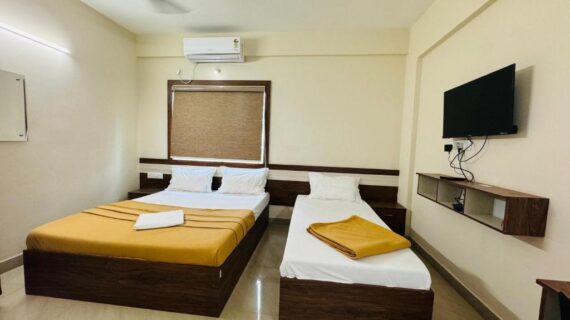 Triple Bed Room at Padmavathy Nilayam